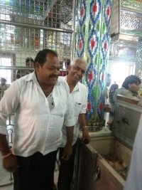 सांवलिया जी भंडार की गणना करते हुए